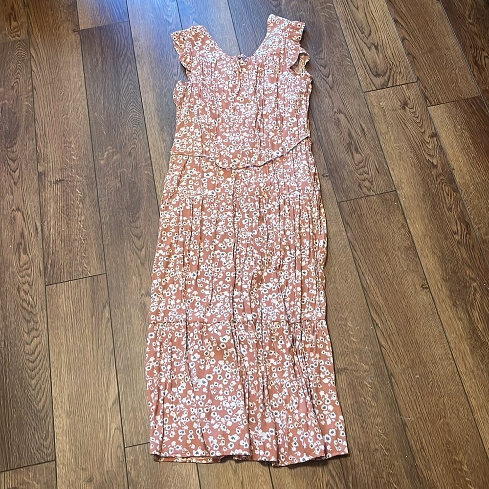 Simply Vera Vera Wang Flutter Sleeve Floral Midi Dress Medium - Picture 7 of 7